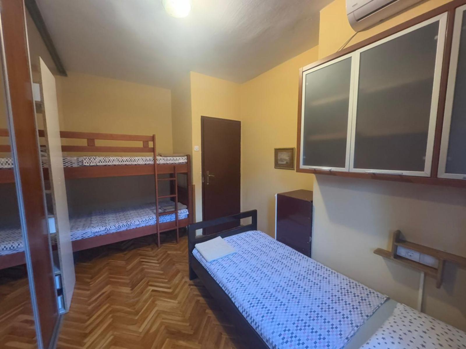 Kotorhostelito Kültér fotó